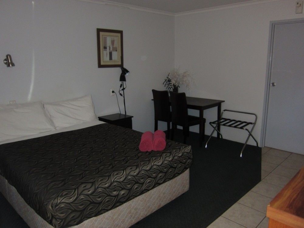 טננט קריק Eldorado Motor Inn מראה חיצוני תמונה